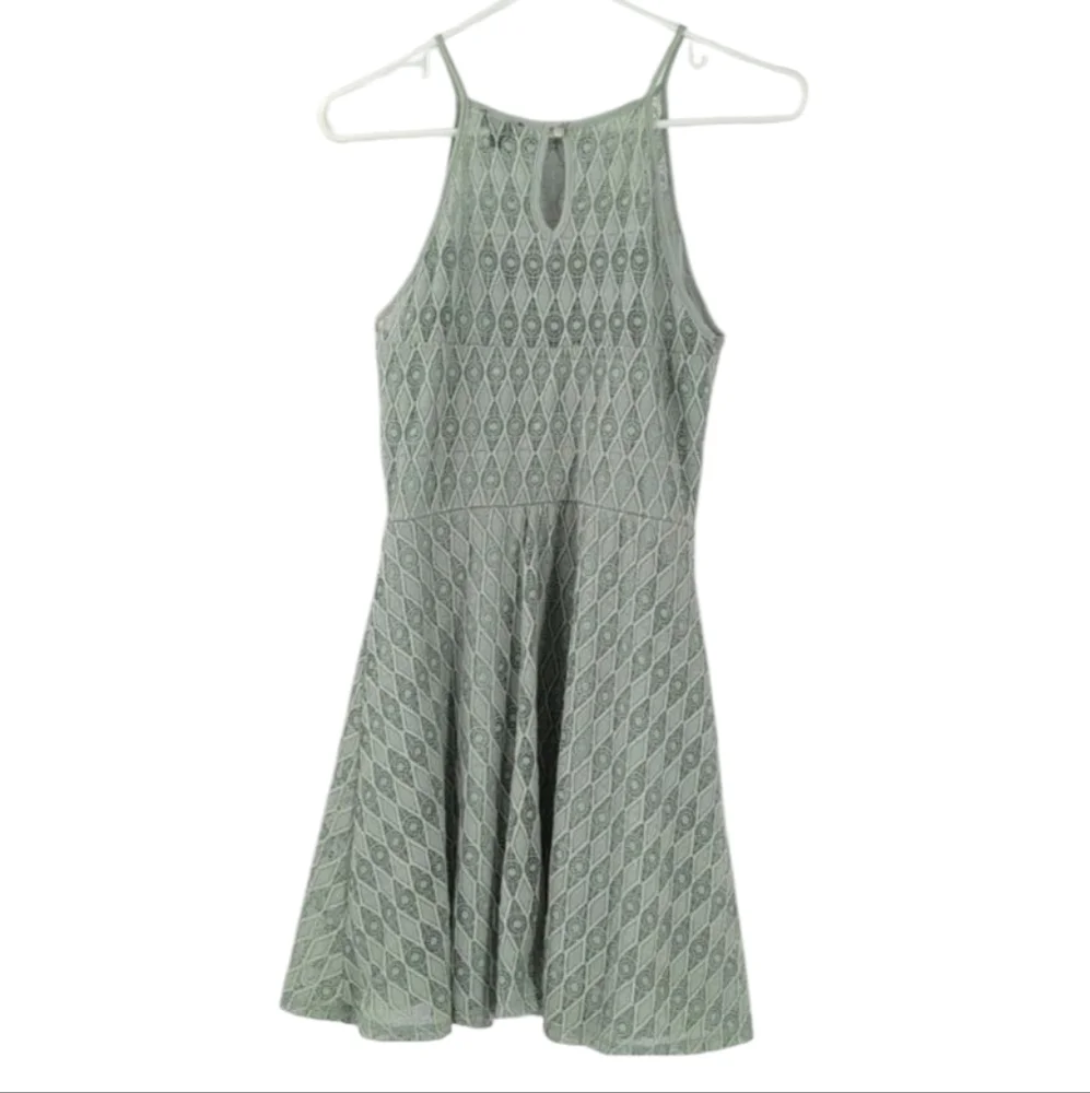 Lily Rose dress size medium great condition !